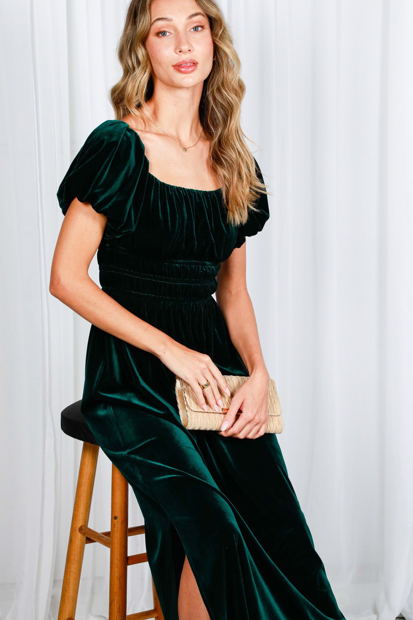 KATALINA VELVET MIDI DRESS (EMERALD GREEN)