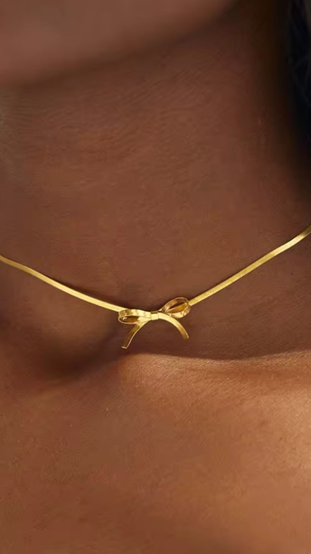BOW CHOCKER NECKLACE | GOLD (TARNISH RESISTANT)