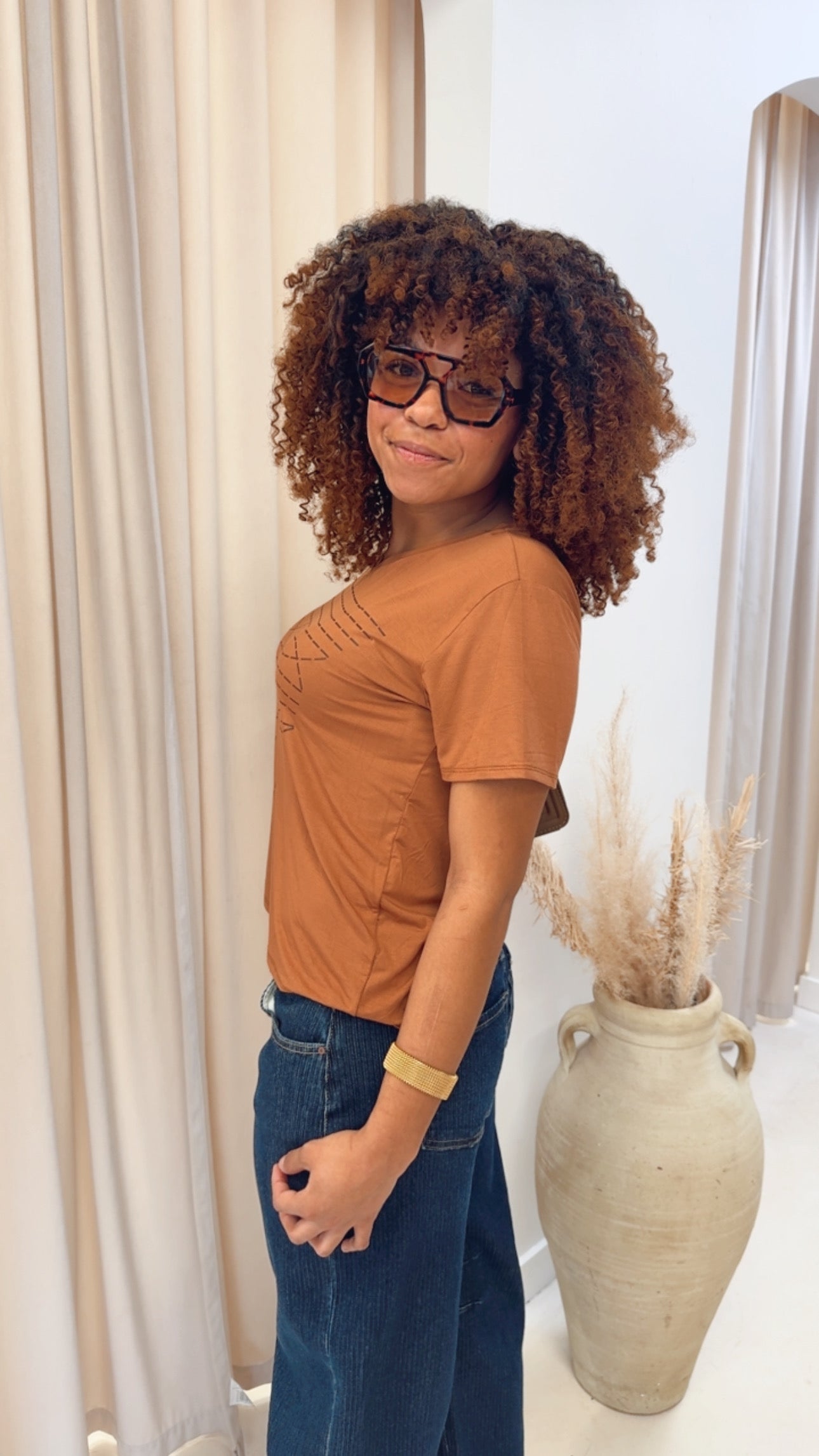 COWBOY BOOTS TOE STITCH VINTAGE GRAPHIC TEE