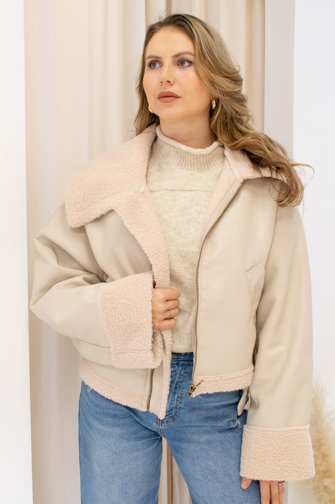 NYA FAUX LEATHER SHERPA JACKET (SAND)