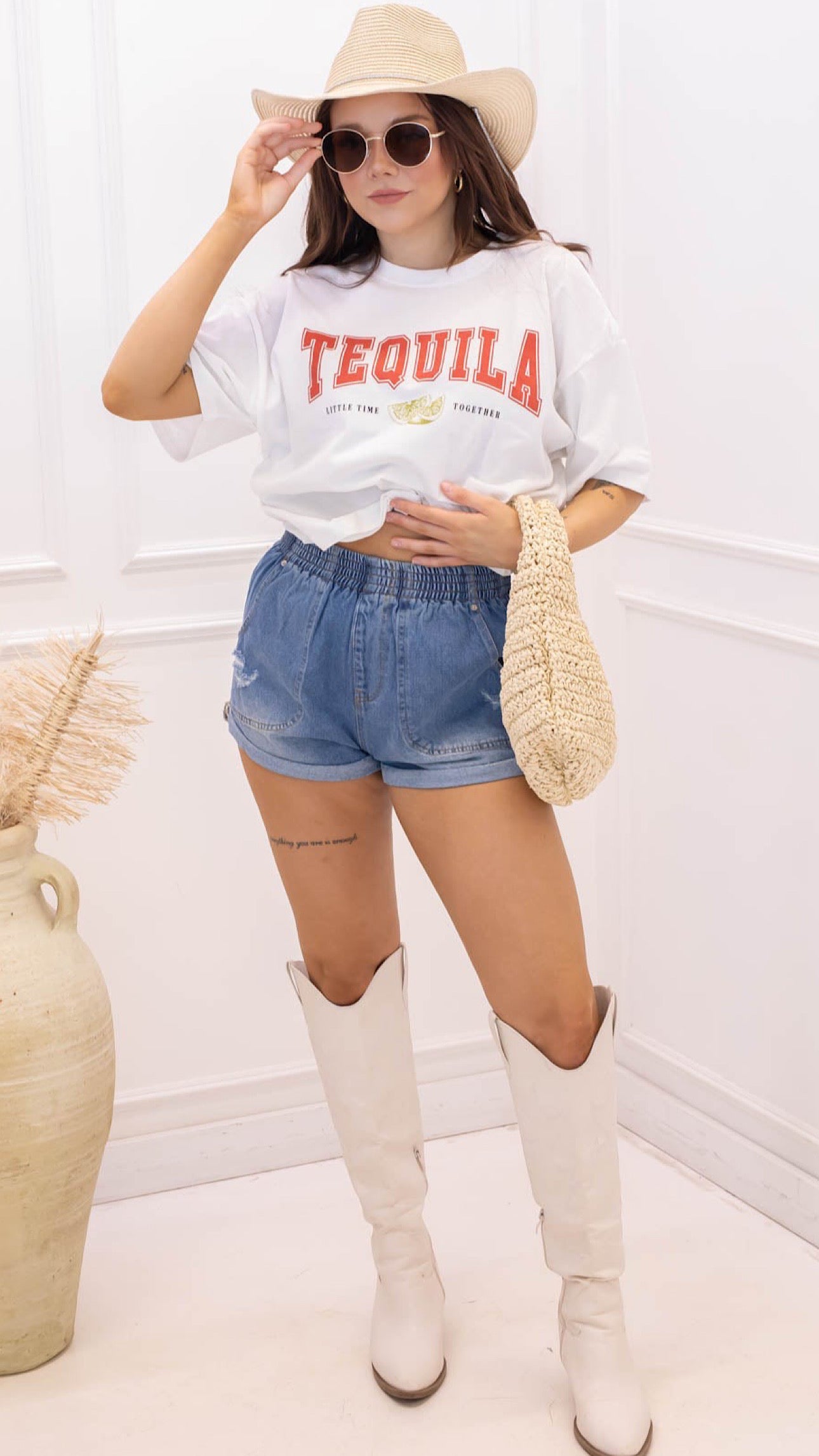 NEW TILA JEAN SHORTS