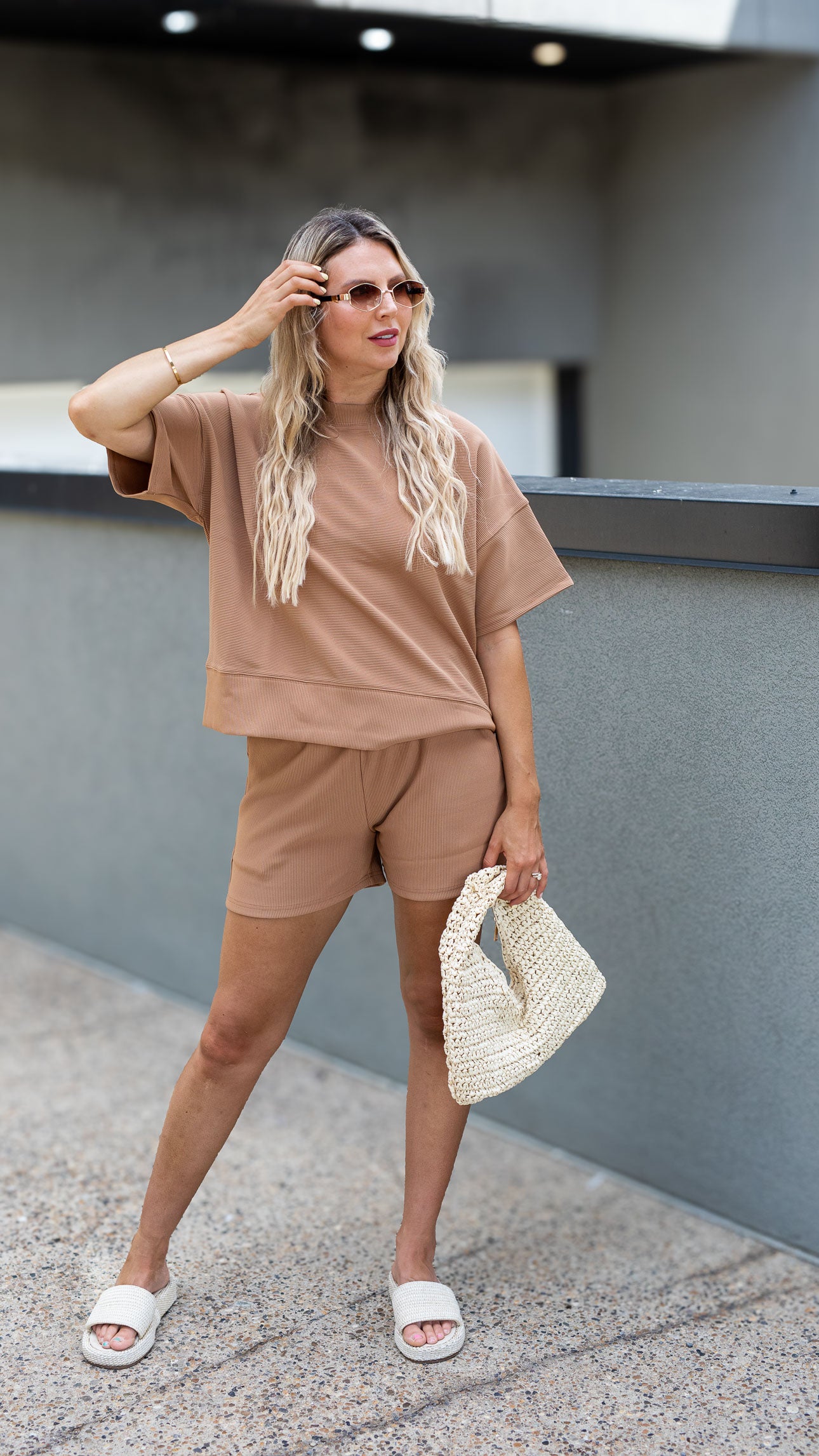 TALIN TWO PIECE SHORT SET (MOCHA)