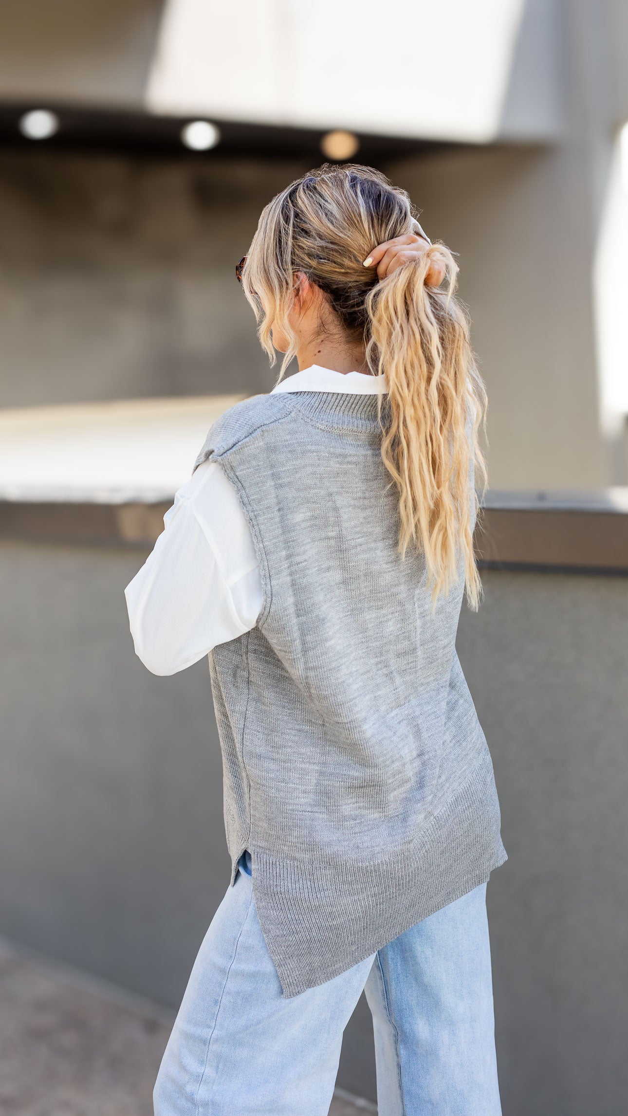 SAM HI-LOW SWEATER VEST