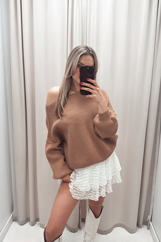 NEW ELEANORA BOATNECK SWEATER (CAMEL)