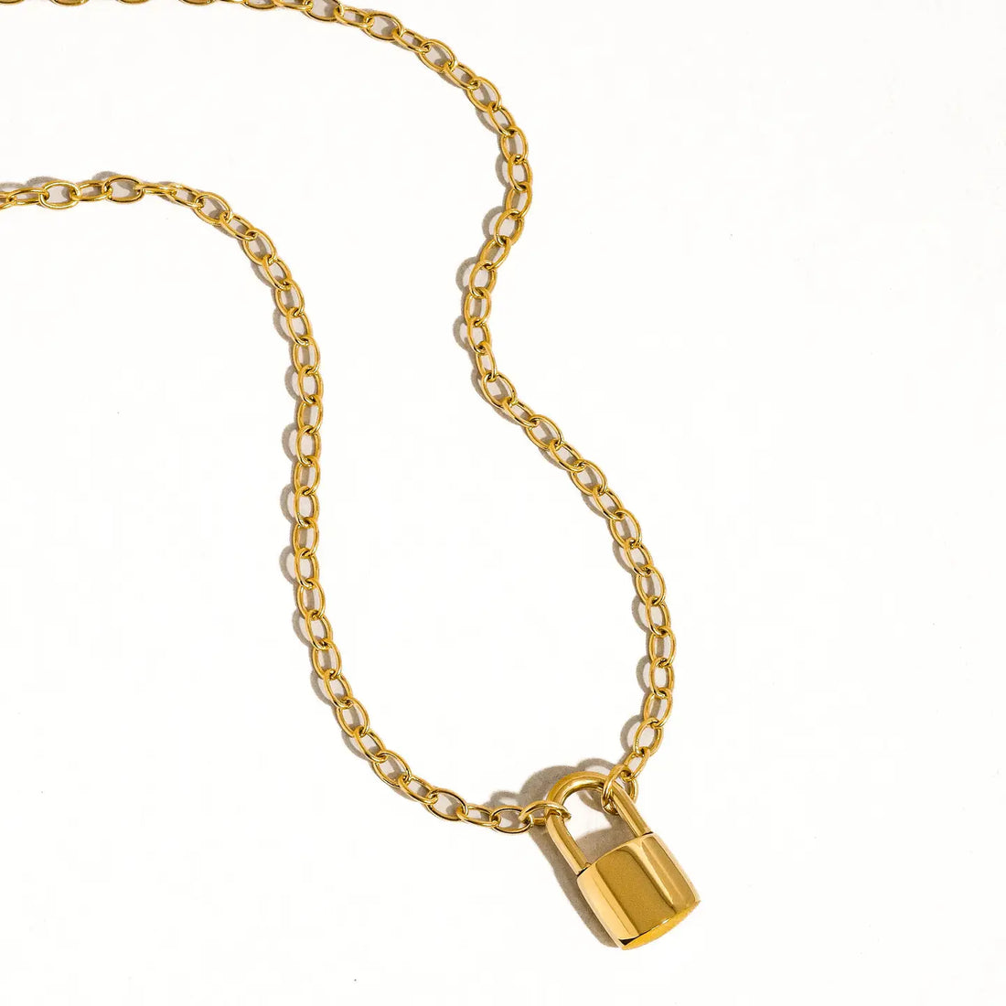 NEW LOCKY 18K NON-TARNISH LOCK CHAIN NECKLACE