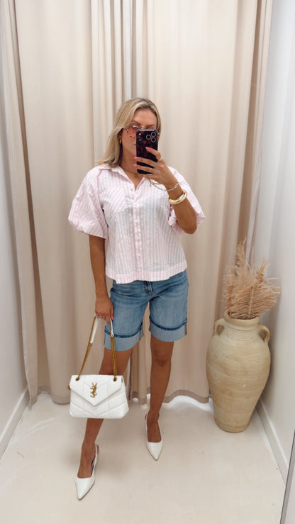 CURVY SIZE HIGH RISE MID LENGTH CUFFED SHORTS