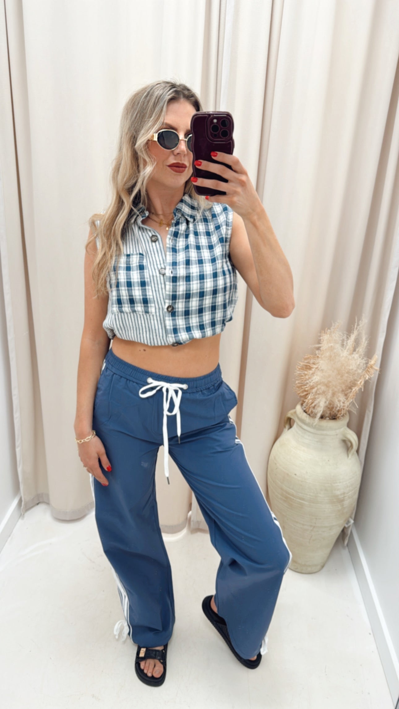 NEW RORY PLAID SLEEVELESS TOP (NAVY)