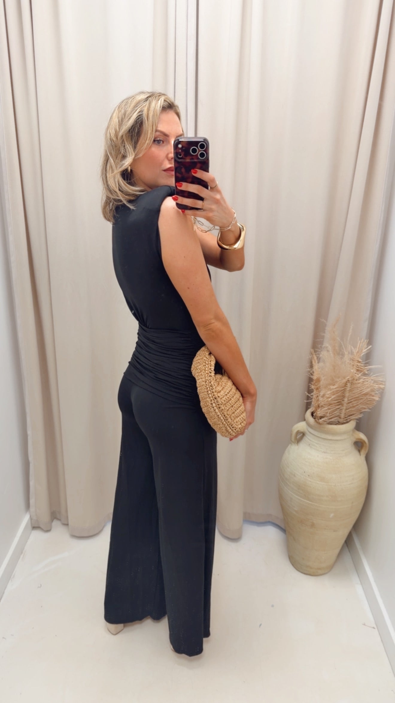 SLEEVELESS RUCHED JUMPSUIT (BLACK)
