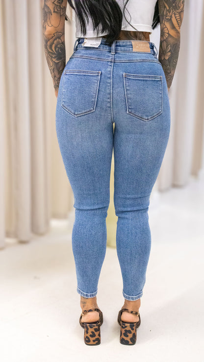MILA SKINNY JEANS | ONLY