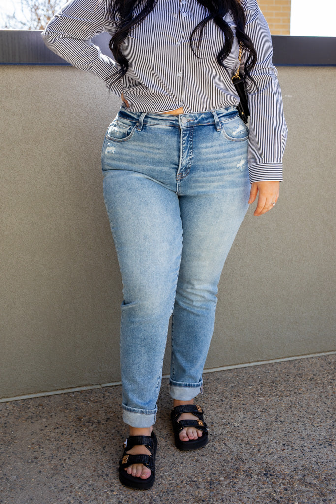 NEW PRIA PINCH SKINNY JEAN (LIGHT WASH)