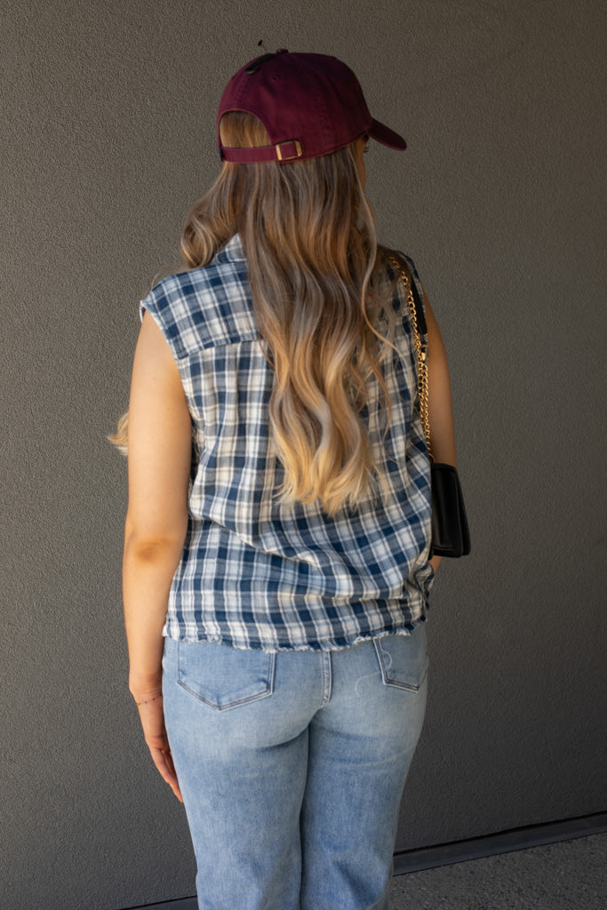 NEW RORY PLAID SLEEVELESS TOP (NAVY)