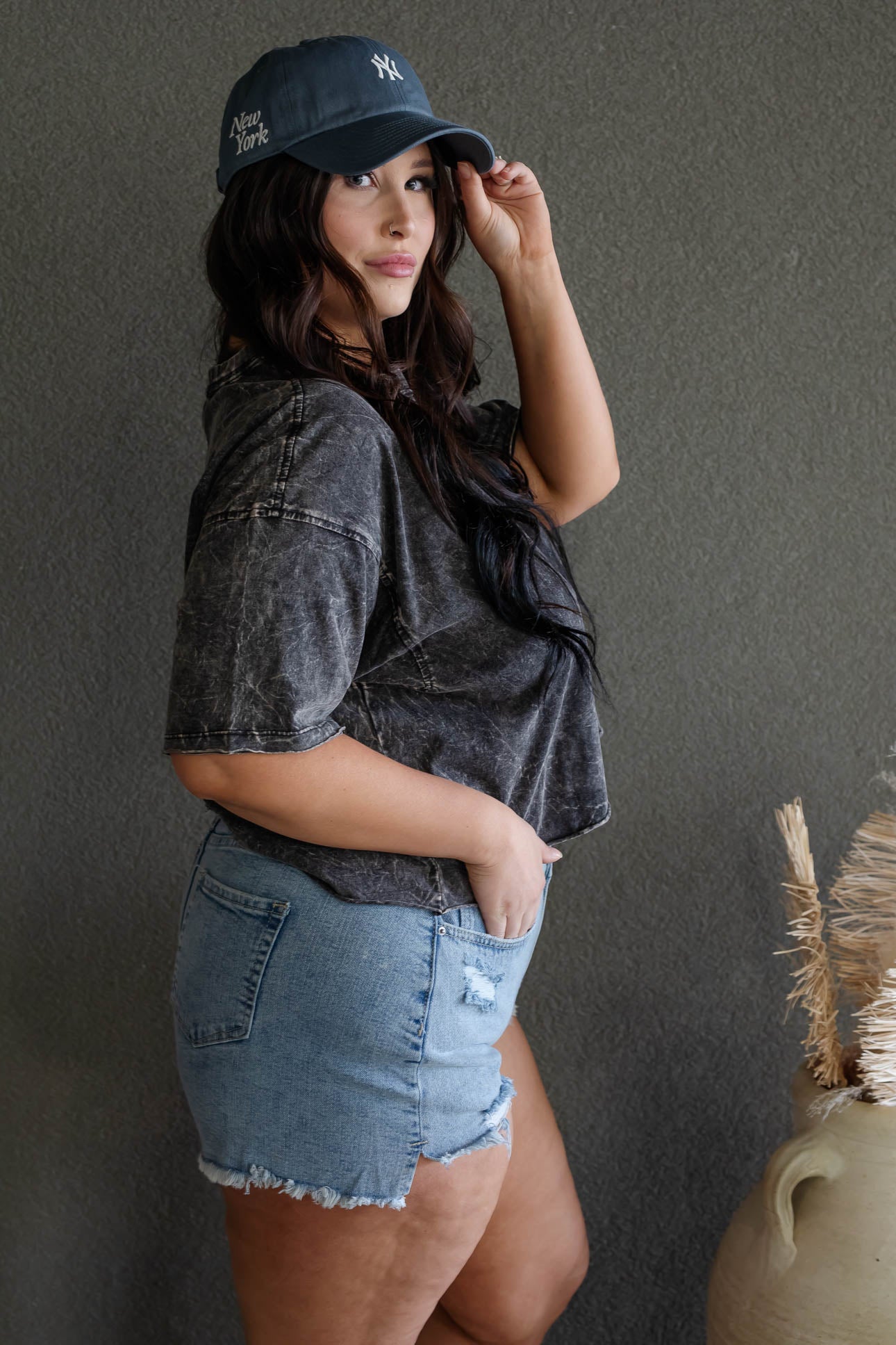 WYOMING CROP T-SHIRT (ASH BLACK)