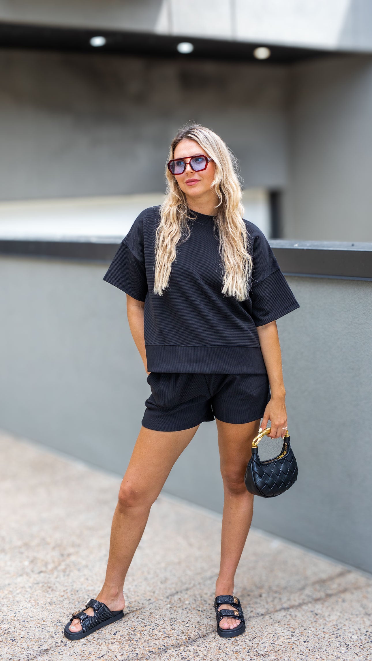 TALIN TWO PIECE SHORT SET (BLACK)