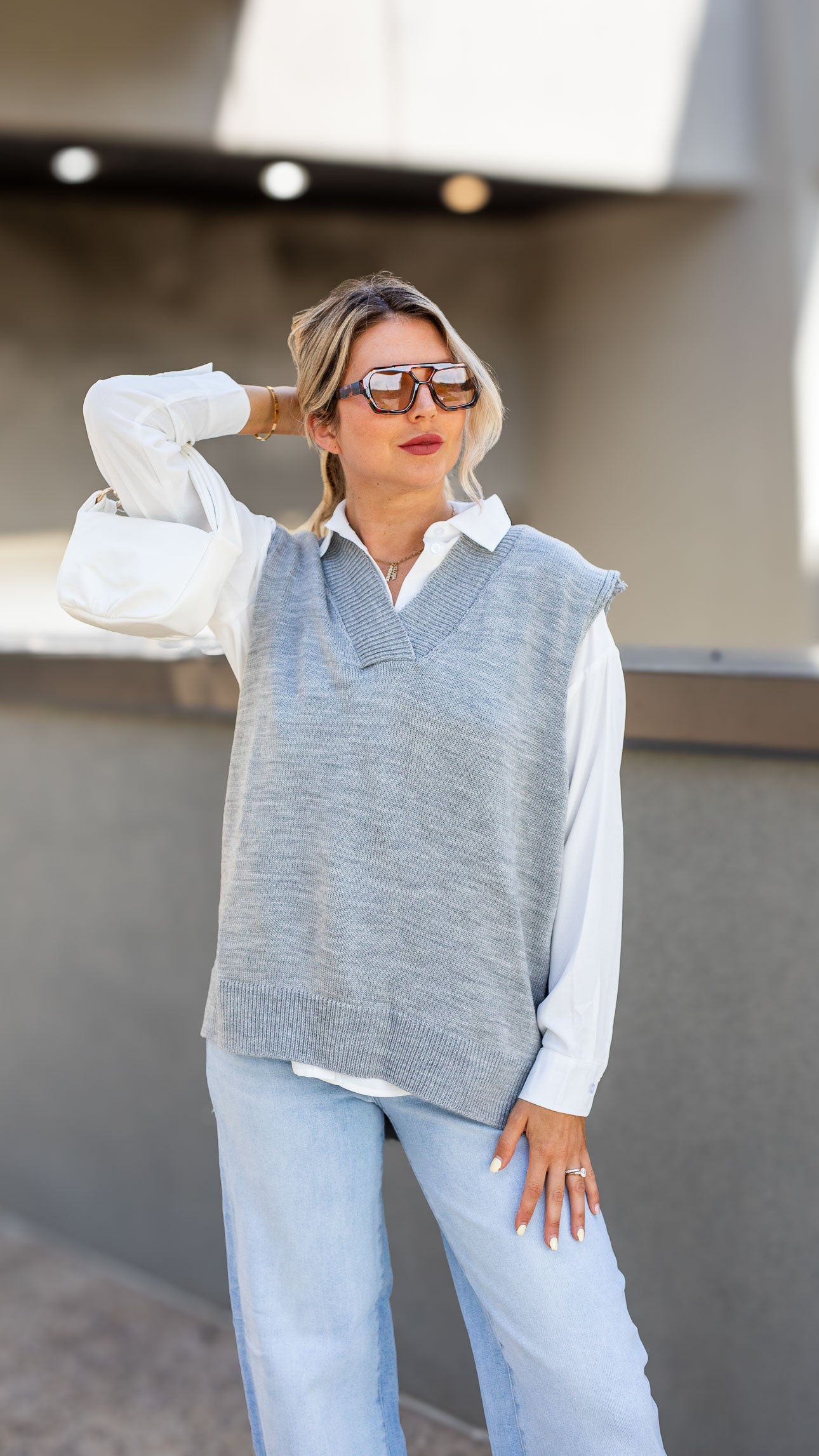 SAM HI-LOW SWEATER VEST