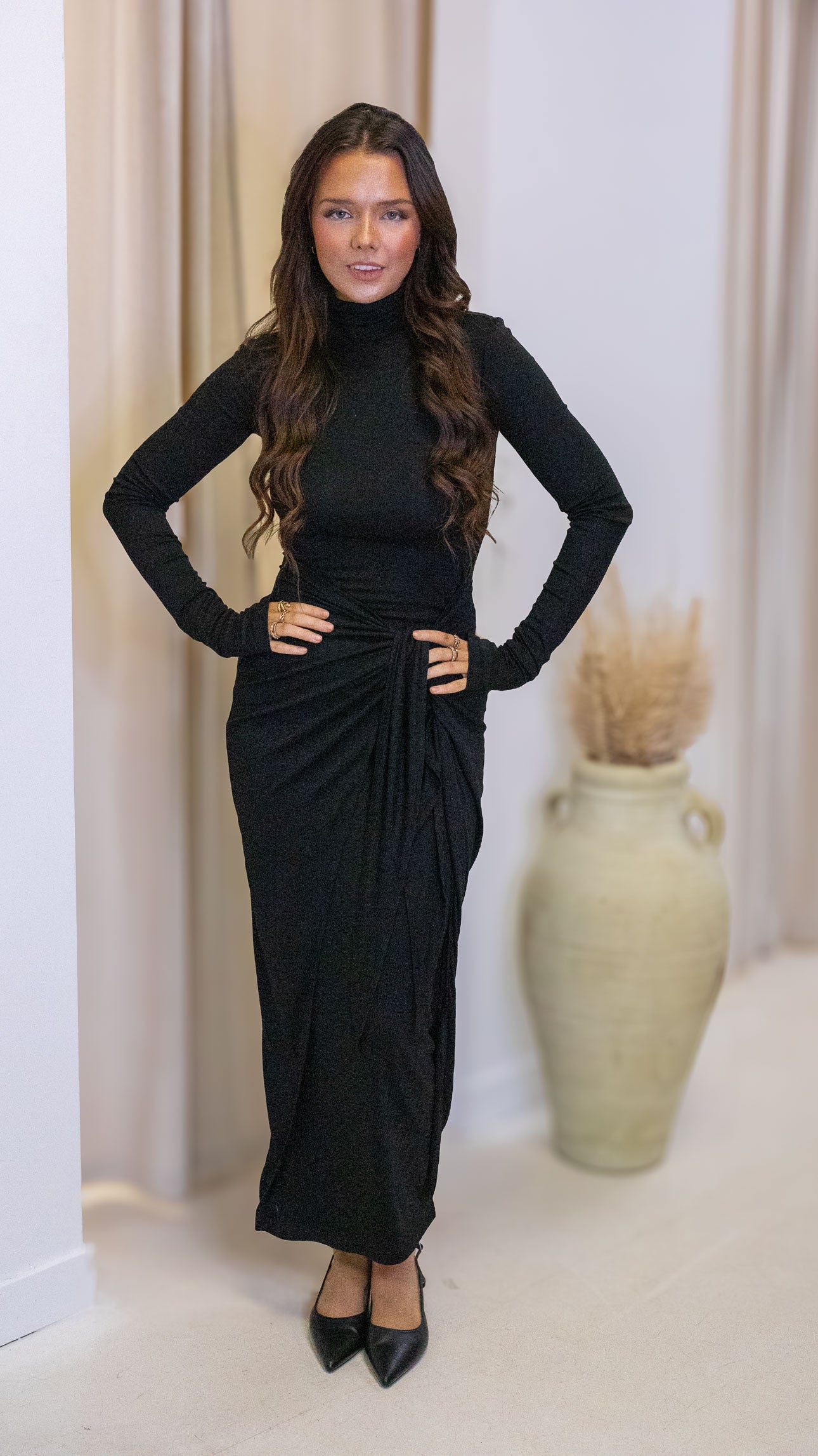 ASHLEY MAXI WRAP DRESS (BLACK)