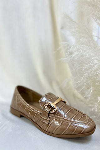 MICHELLE FLAT (BROWN)