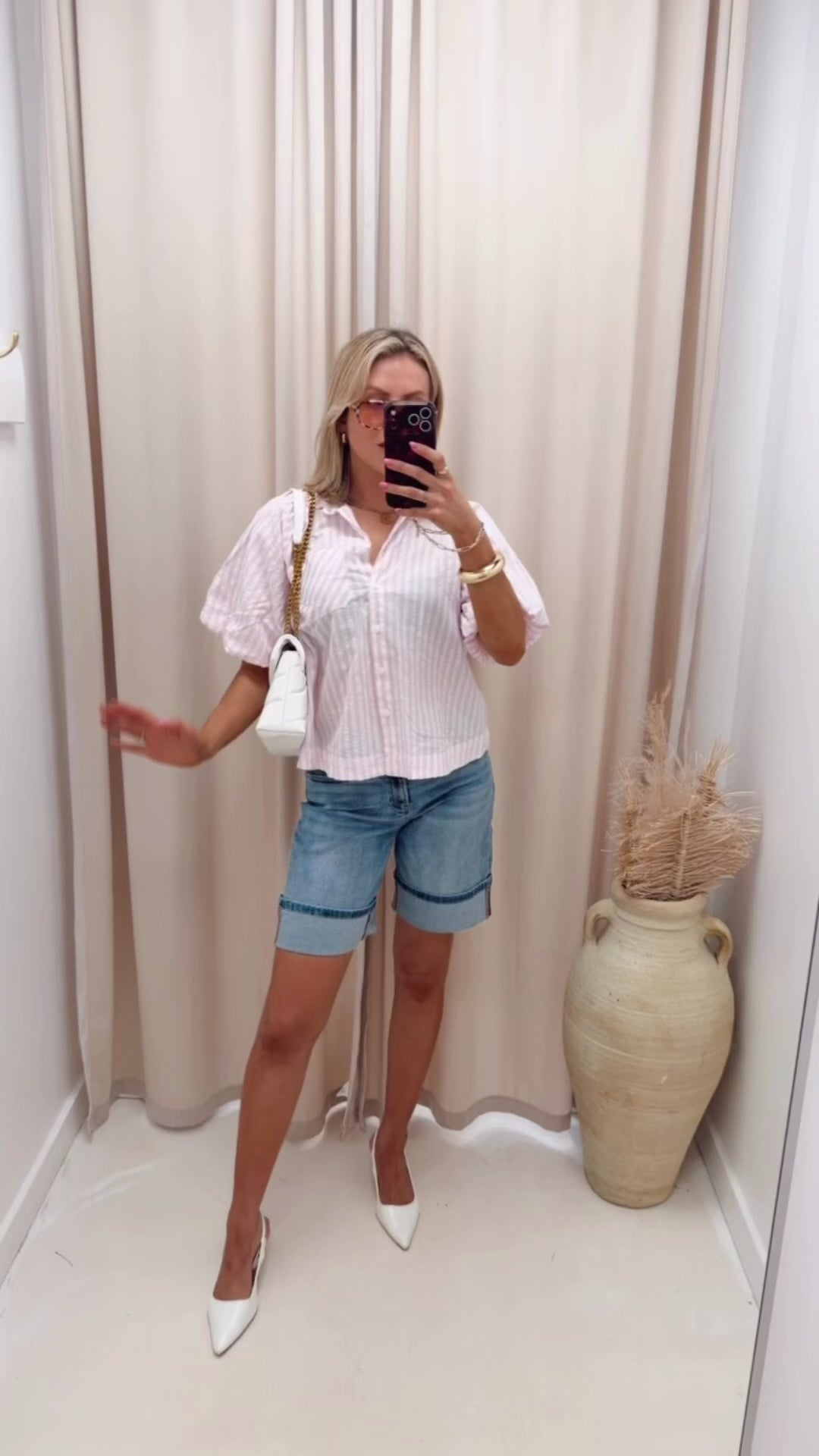 CURVY SIZE HIGH RISE MID LENGTH CUFFED SHORTS