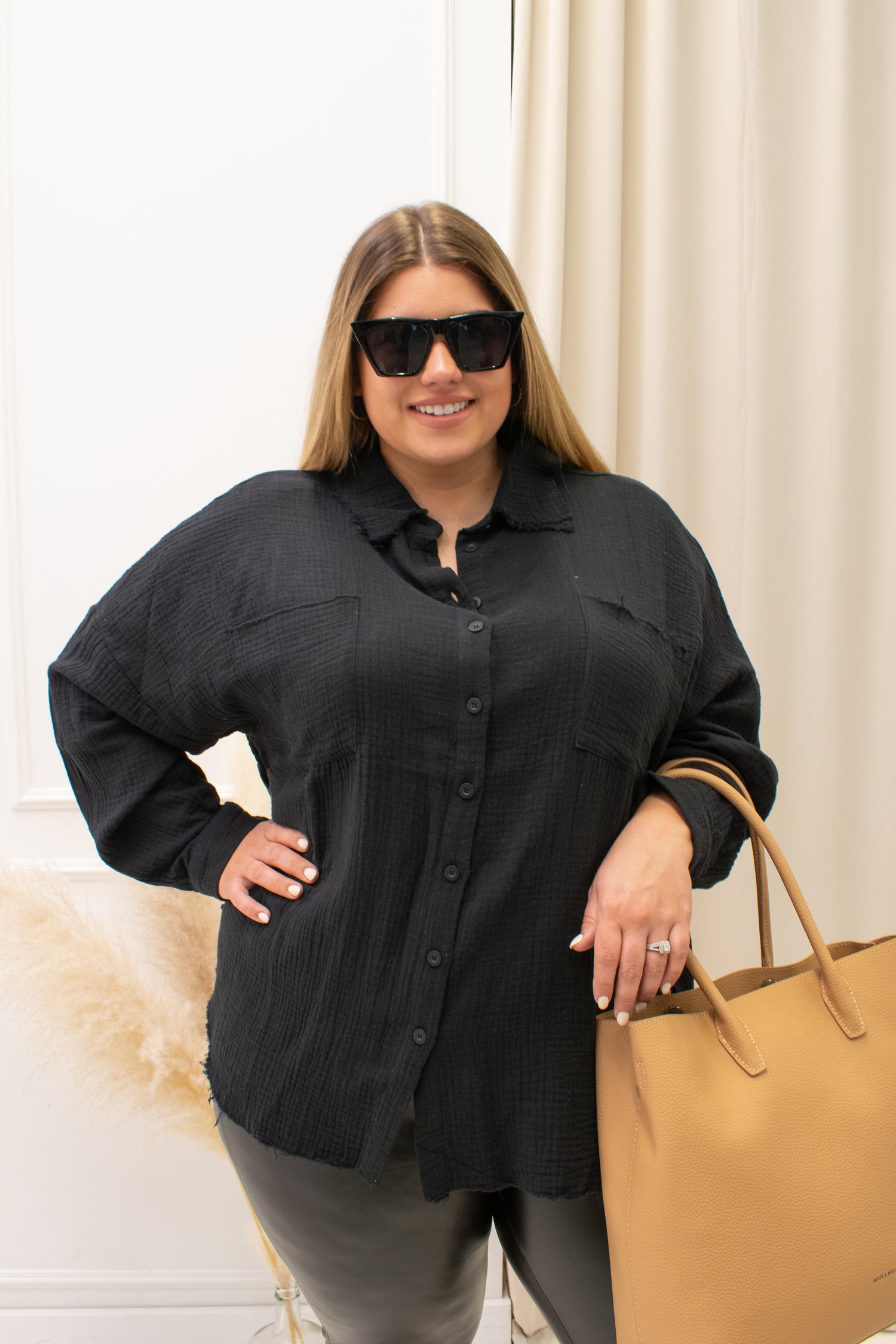 NEW BLACK STELLA COLLARED SHIRT (CURVY)