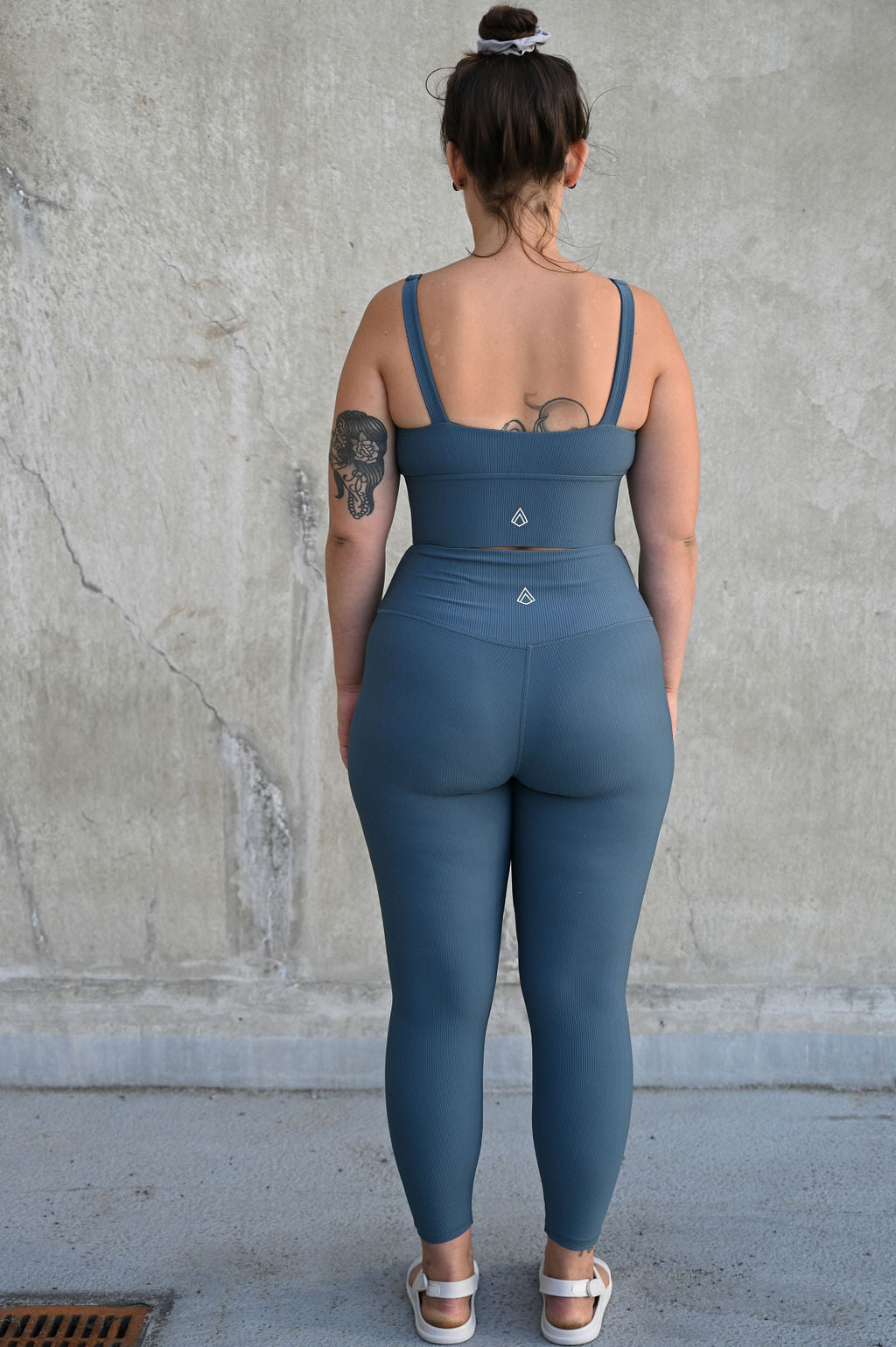 ARRO RIBBED SET TOP (BLUE) - VELENZIA