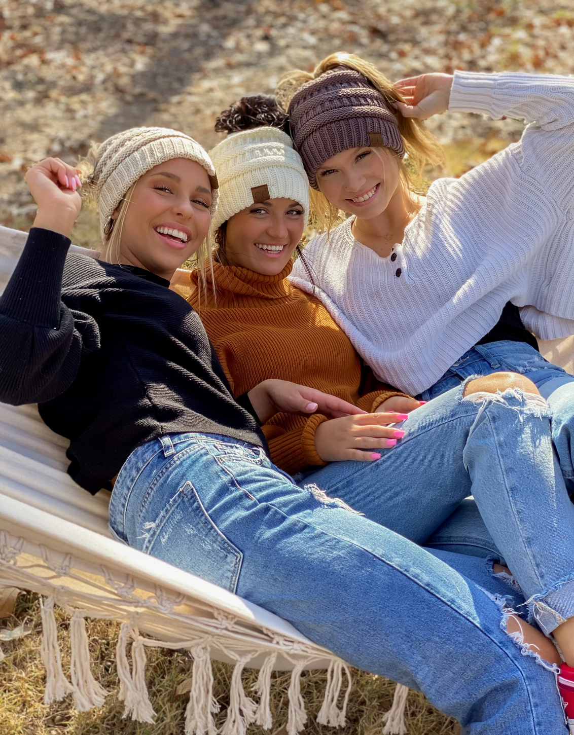 NEW CC PONY TAIL TOQUE