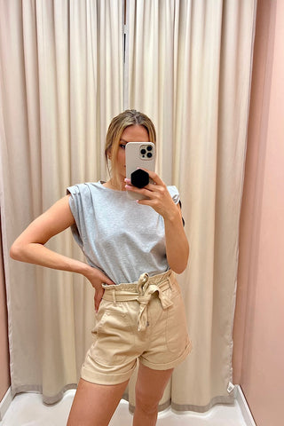 BRANDY DENIM SHORT (KHAKI)