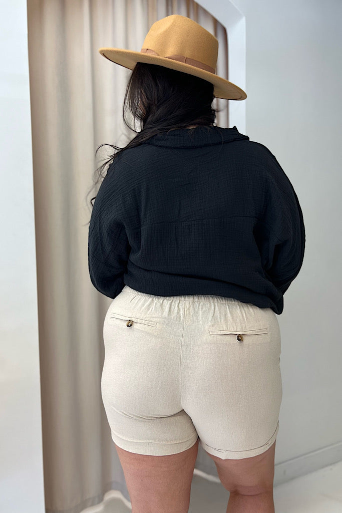 AVA LINEN SHORTS (CURVY) (BEIGE)